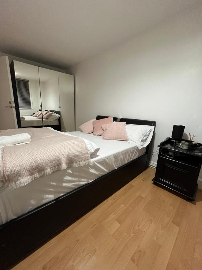 Lovely 3 Bedroom Family Home In Central Londen Buitenkant foto